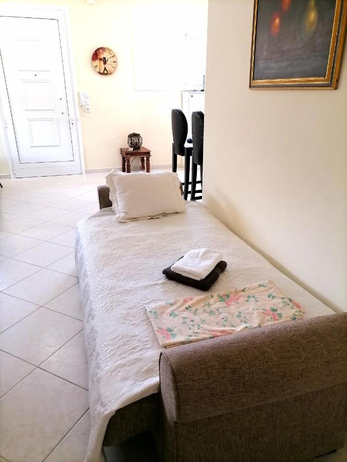 Tini'S Apartment Nea Iraklitsa Екстер'єр фото